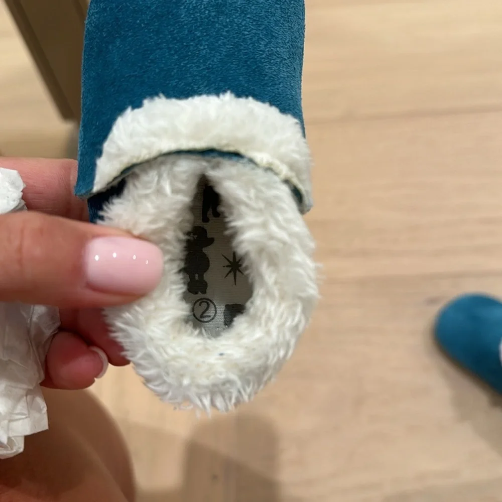 Baby slippers size 2